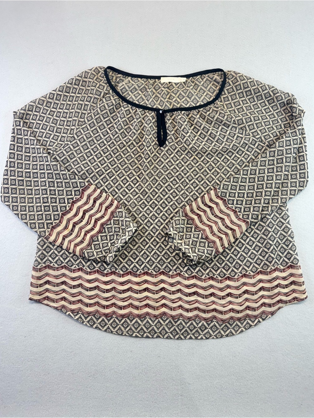 Lush Woven Diamond Print 3/4 Sleeve Sheer Top in black and Cream, XL